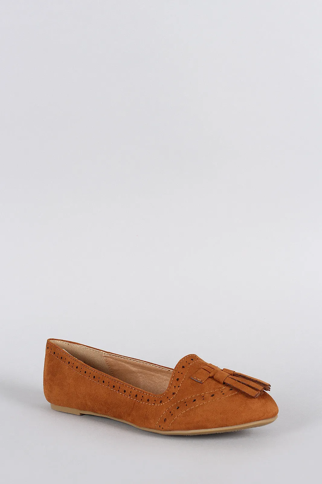 Bamboo Tassel Suede Perforated Round Toe Loafer Flat