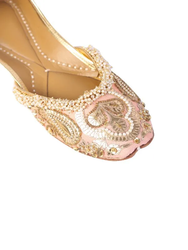 Eveline - Peach Embellished Silk & Leather Juttis