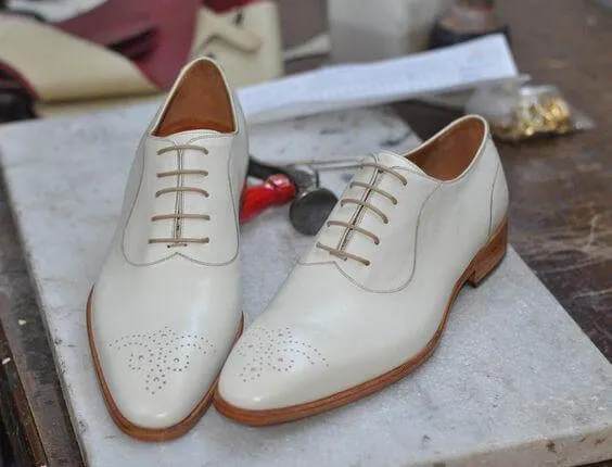 Men's Leather White Brogue Toe Shoes