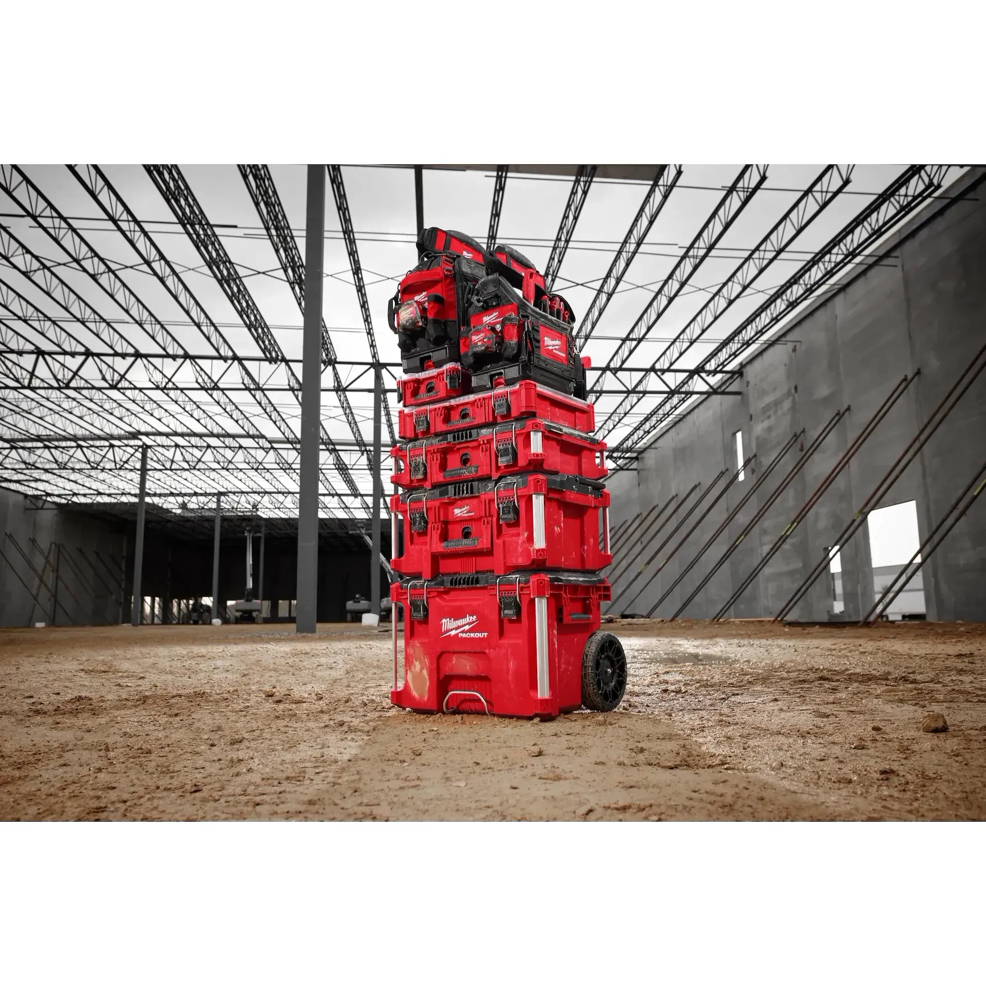 Milwaukee 48-22-8311 PACKOUT™ 9.75 in 15 in 19 in Structured Tote