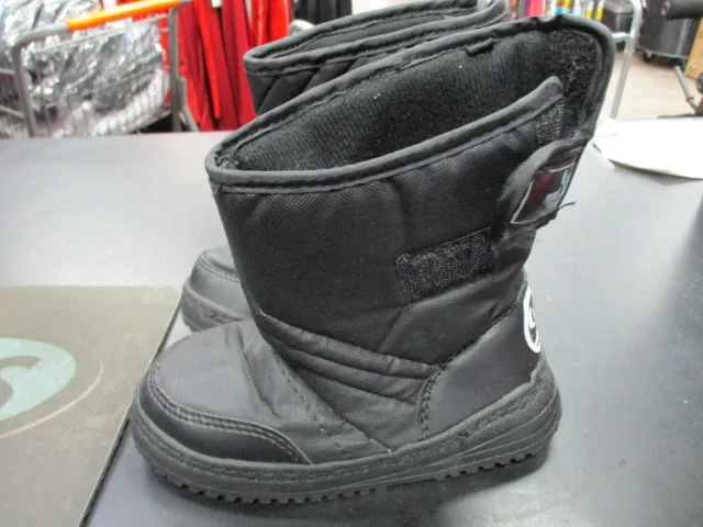 Used Rugged Exposure Size Youth 10 Winter Boots